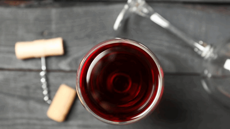 Como o vinho pode ajudar a melhorar a vida dos portadores do Mal de Parkinson